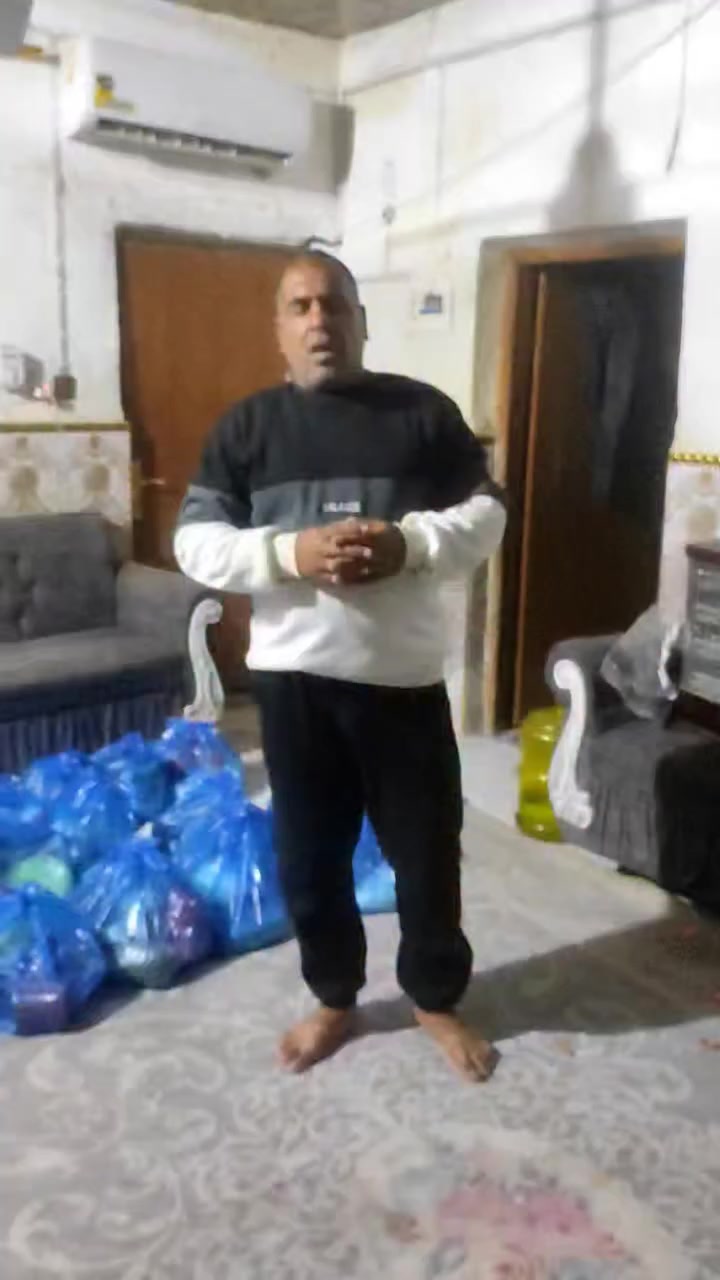 شكراً للاخوه حملة فرحة يتيم     بالتبرع العوائلنا الايتام والفقراء سلاة غذائية الرمضان                 للتبرع الاتصال على هذا الرقم***********               كي كارد6140170702             الايتام والفقراء مسؤولية الجميع شارك المنشور حتى يصل للجميع
