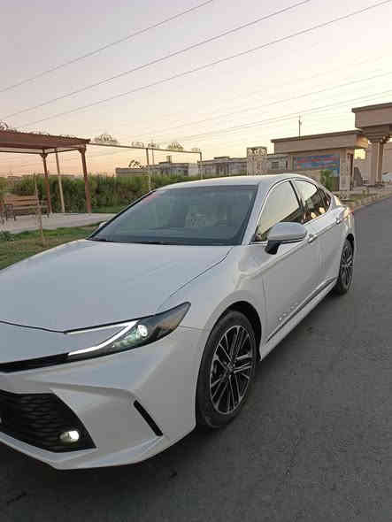 كامري 2025 خليجي عداد 5,000km
رقم اربيل شرط التحويل
السيارة مكفولة كفالة عامة
محرك بانزين 2500 كير 8 سرعات
فول مواصفات ماعدا الفتحة
بصمة + بصمة ابواب وجنطة
ويل كب كروم
لايت زنون
كشن كهربائي
شاحن لا سلكي
عداد اكتروني
حساس خلفي
مراية جانبية قابلة للطي
سايد بريك كهربائي
اوتو هولد
تبريد لمس قطعتين
بك لايت led 
بلاجكتور
وباقي المواصفات المعروفة
سعر السيارة 272 وبيها مجال
عنوان السيارة تكريت
رقم الهاتف ***********
