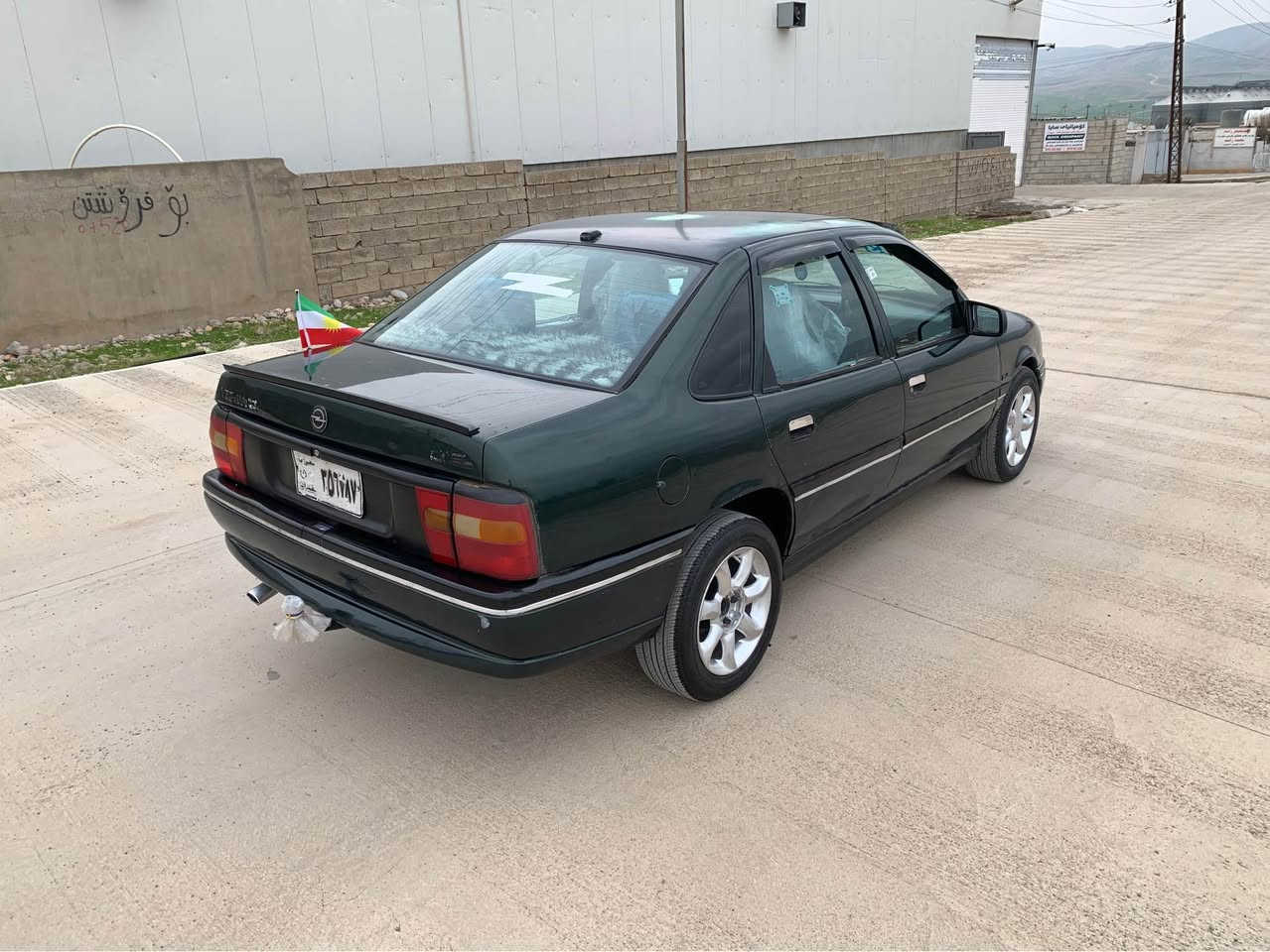 ئۆپڵ فکتریامۆدیل 94ئاڕم پلاسیک سلیمانی  مەکینە 18گیرتۆماتیک جام کارەبا پاوەر ئەی بیئیس  سڵایت مەکینەوگیری بەشەرتی   فیتەر تەقەورەقەی بەشەرت  1جرکەشی تیانیە   کارەبای زۆرمەزبوتە لایت فلجە هۆڕن گەرمی حەماوە گیجی بەنزین فریگرنگ تەرجیل جواری ئیشارەت کڵۆپ ئیستۆپ گشتی ئیشدەکات خایسوڕزیوی نیە شانوسەقفی زۆرجوانە  4رتایەی تازەی لەژیرە سعری 32گەڵا  ژم  ***********  ***********شوین پیرەمەگرون السليمانية, العراق
