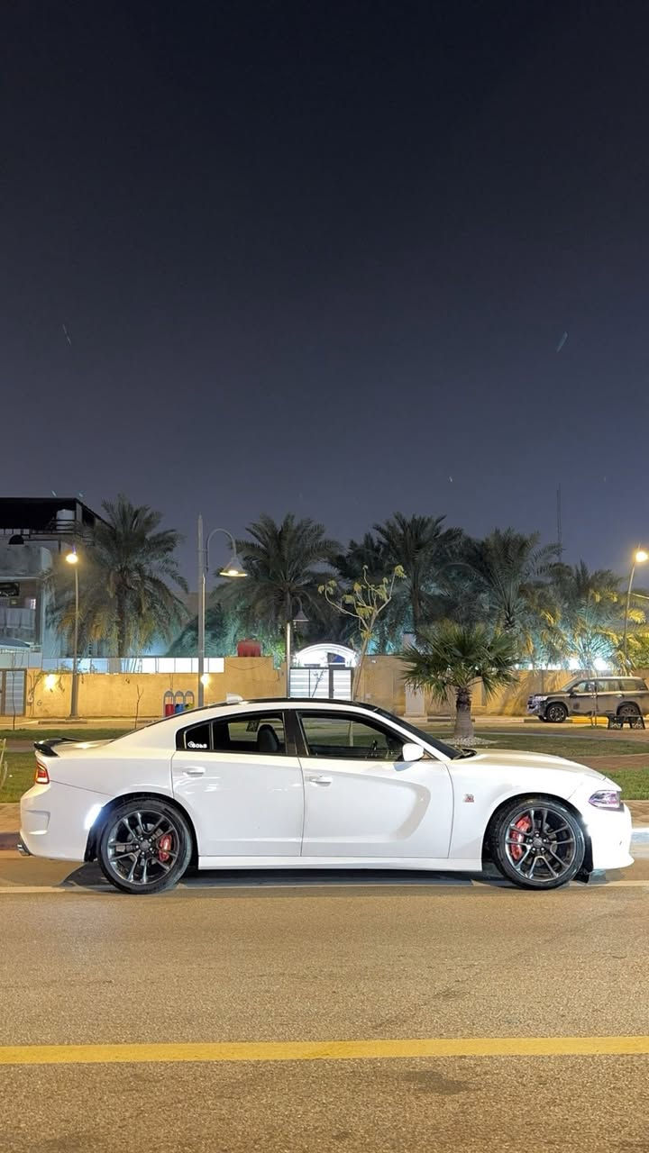 دوج جارجرRT5700
مديل 2021 حادث جاملغ خلفي فقط جاهزه  السياره وعليها اضافات 

كزوز اجتي بور 

لد متغير 

اكسل قفل srt 

جاهزه للخير تحويل ثاني يوم كير مكينه كفاله 

رقمي ***********
