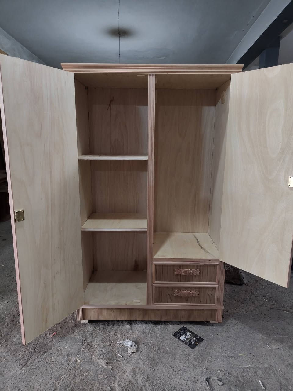 توفر من معرض الانس قنصور بابين  جديد غير مستخدم زان خمسه ملم بي جكامج اثنين شغل توصي السعر 225 تاخذو مصبوغ وكامل التواصل على الخاص


**إذا كنت صاحب هذا الإعلان وتريد حذفه لأي سبب، رجاءا أرسل رسالة إلى الدعم الفني**