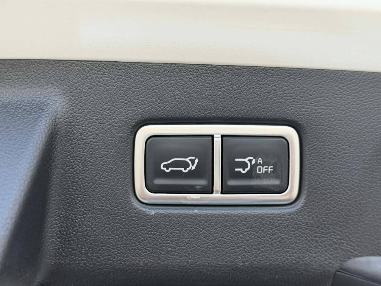 السلام عليكم سورنتوا موديل 2025رقم بغدادخليحي 6 سلندر  زيرو ماشيه 300ك باسمي تحويل مباشر مكفوله كفاله عامه وكاله نم ضمان صيانه 5 سنوات  ويل 20 داد شو ب326 وبيها مجال بسيط للاتصال ***********
