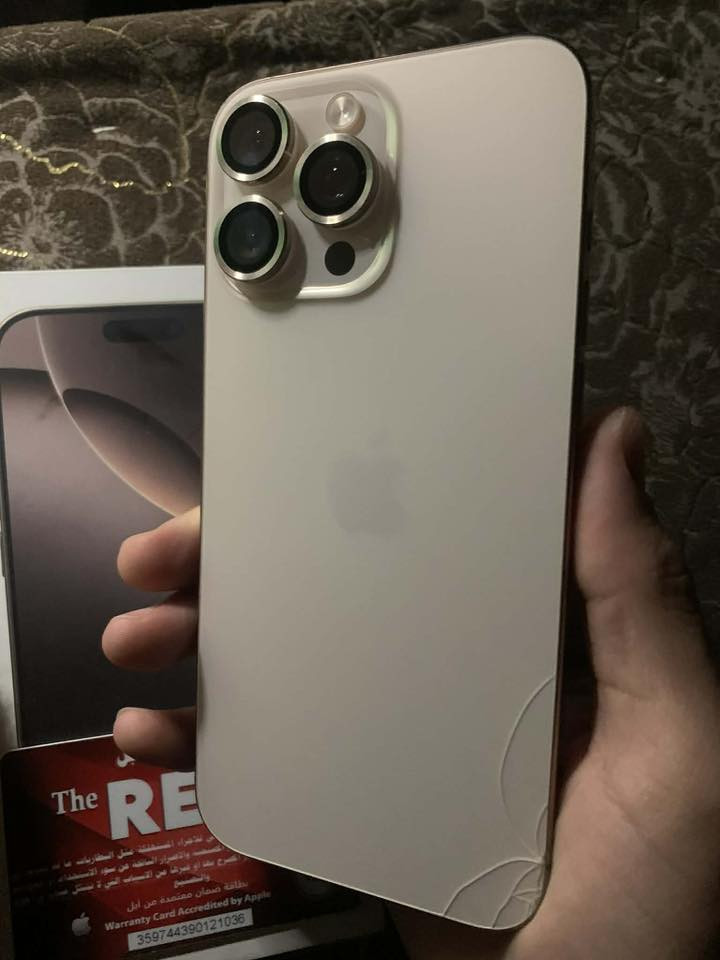 16 برو ماكس
دبل ٢٥٦

بطاريه ٩٠ 

جهاز شرط جديد بس بي فطر بسيط بضهر

١٣٠٠ وبي مجال

***********
