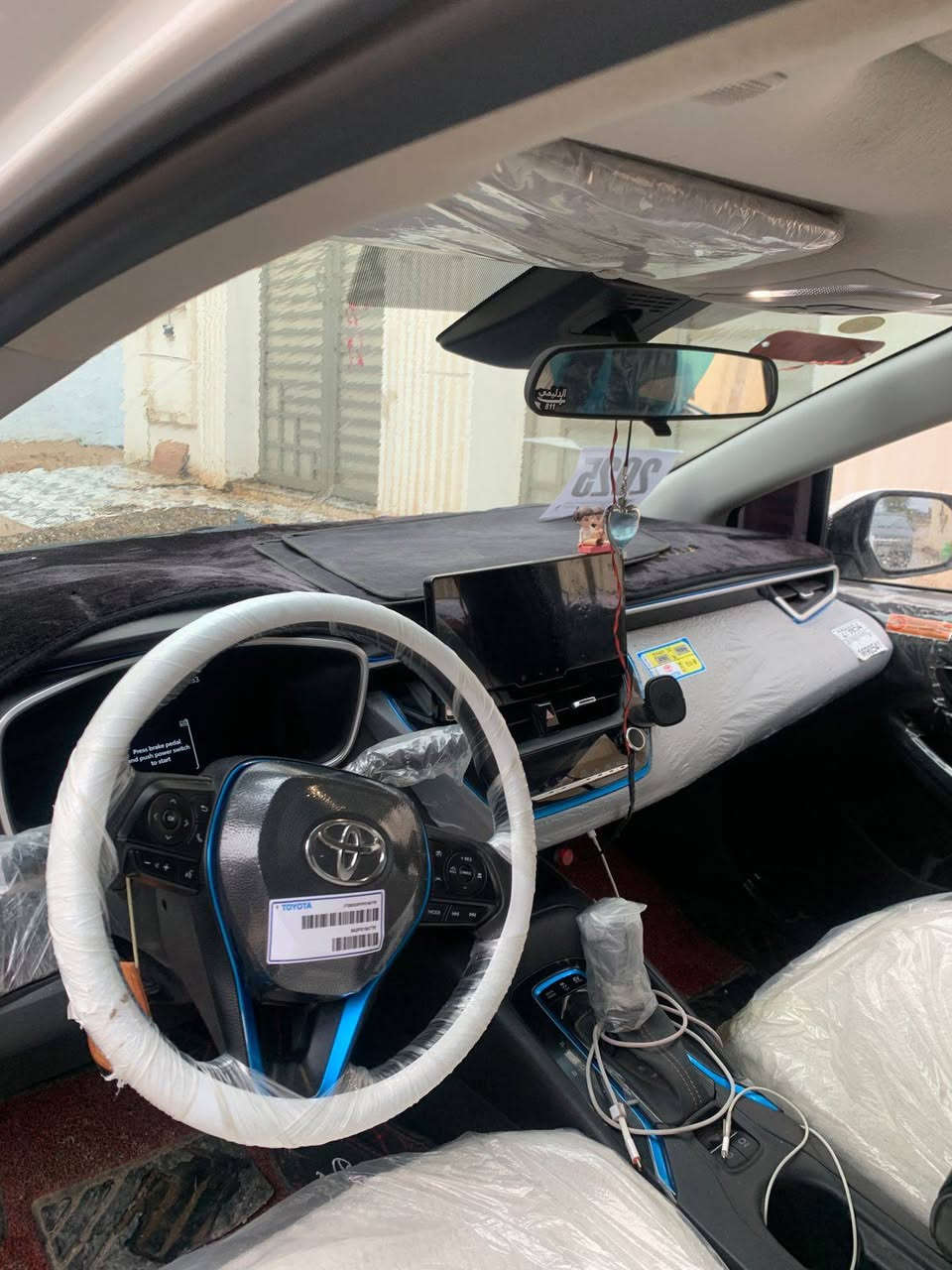 سلام عليكم
كورلا هايبرد  موديل 2025
 فول ماشيه 14الف كفاله عامه من البارد ورصعه وشخط
 السياره بسمي تحويل ثاني يوم       
 السعر 150 ورقة وبيهه مجال بصيط
العنوان. صلاح الدين تكريت

موبايل  ،،،***********
