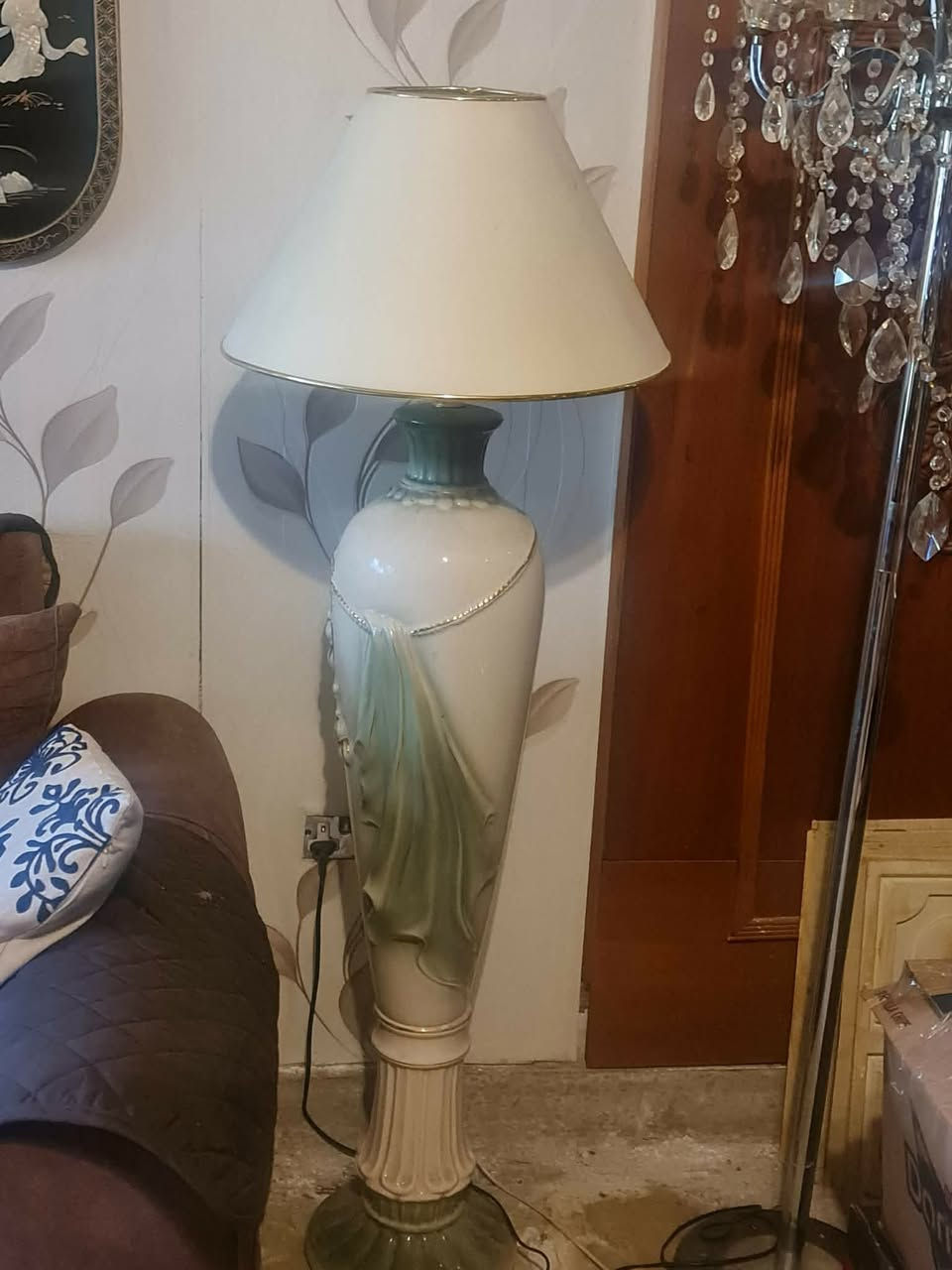 اغراض للبيع مستعجلين على بيعته العنوان زيونه


**إذا كنت صاحب هذا الإعلان وتريد حذفه لأي سبب، رجاءا أرسل رسالة إلى الدعم الفني**