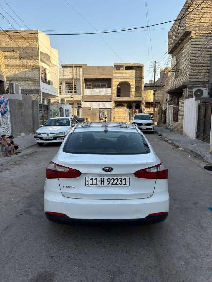 يا الله🪬

سلام عليكم فورتي للبيع موديل 2016🚦

دوانز ماكو مانزين عادي⛽️
ماشيه 118 فقط حقيقي
وارد امريكي حادثها منشور 🥷🏻
مانع نزلاع ثلاث انضمه قياده 🚥
شاشه كامره 🚧
تحكم ستيرن جهتين🚏
مواصفات نص فول 
نضمام ايكو
مكينه1800 دوش 🗽
كير AT
كير مكينه خير من الله 
مواصفات نص فول 
تخم تاير جديد 
صدر امامي خلفي🥷🏻
صدر جديد سياره خير من الله 
تبريد ثلج 🥶
موقع بغداد الرصافه 🛫🪬

🗿***********🏛️

