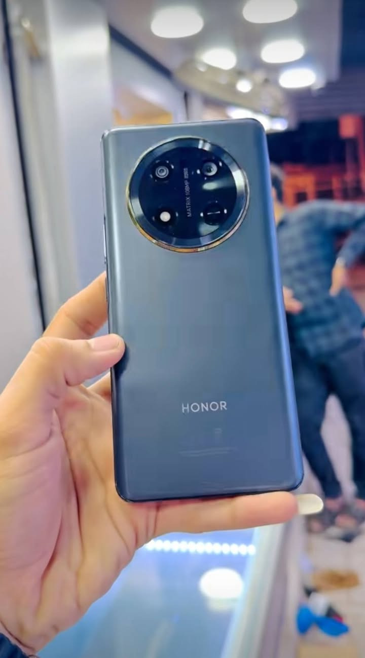 هونر HONOR X9c
ذاكره256
رام8+8
دبل سيم
السعر 340
مستعمل شهر 
الرقم ‏‪***********‬‏
