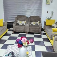 تخم 9 مقاعد تركي قلاب السعر 275 للاستفسار 07771310456