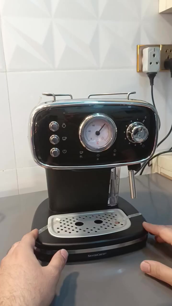 تابع الفيديو للاخير وخلي سعرك


**إذا كنت صاحب هذا الإعلان وتريد حذفه لأي سبب، رجاءا أرسل رسالة إلى الدعم الفني**