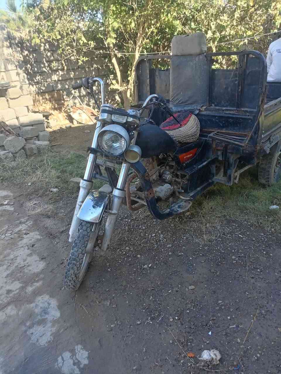 السلام عليكم ستوته للبيع السعر 350 و بيه مجال الرقم ***********
