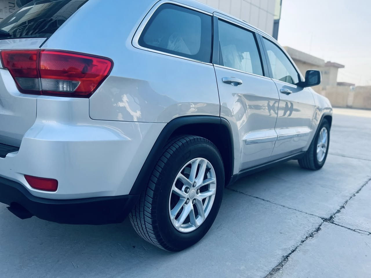 سلام عليكم
جيب لاريدو 2012 امريكي رقم بغداد كفاله فول مواصفات كير محرك كفاله 
اخوان السياره جديده بمعنى الكلمة جاهزه كير محرك تبريد حداديه تخم تاير لايت زنون السعر 165 وبيها مجال العنوان الناصريه الشموخ ***********
