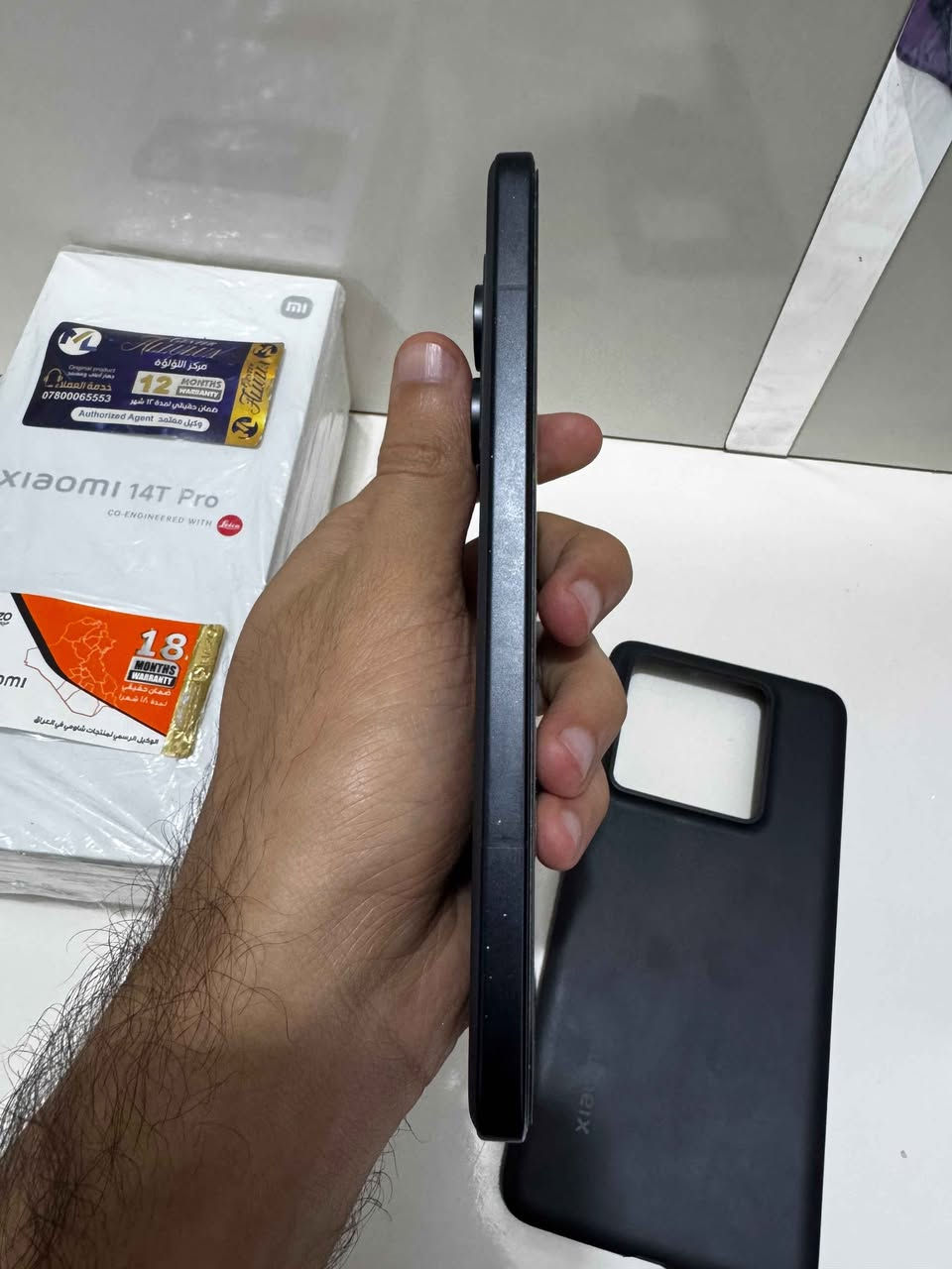 شاومي 14 تي برو نضيف ملحقاته كامله ذاكره 512 العشوائيه 12 معالج فلاكشب Dimensity 9300 بلس يجي بشاحنه 120w للبيع مكاني ناصريه  سوق الشيوخ *********** السعر 500 وبي مجال ناصرية, ذي قار
