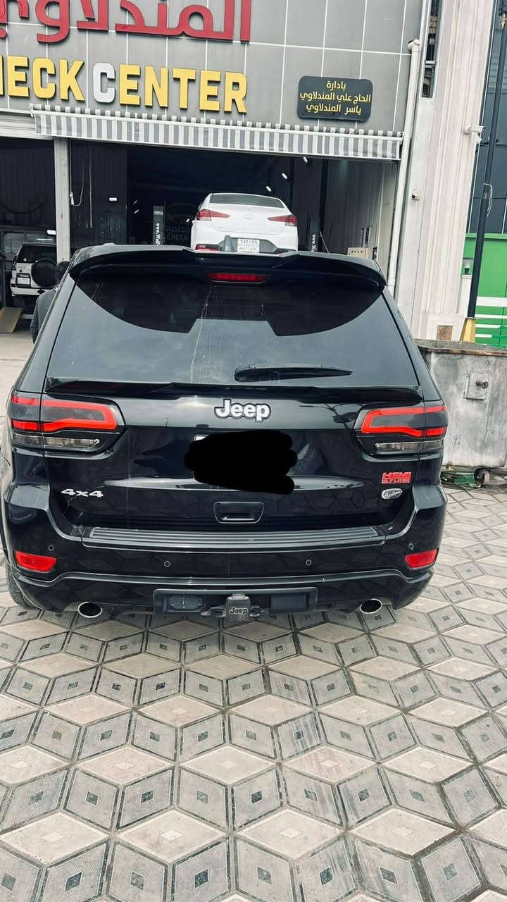 السلام عليكم جيب كراند شيروكي ٢٠١٩
اوفرلاند فول مواصفات (جكات -رادار جانبي وخلفي-الخ…)
محرك 5700 Hemei
داخلة كلين(بل عراق صار بيهة صبغ جاملغ ايمن فقط)
ماشية ٧٣ ميل
السونار موجود بل صور مكان سياره الديوانية السعر 250 وبيها مجال 
للاستفسار ***********
