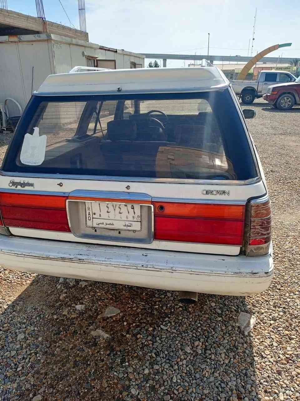 السلام عليكم سيارة للبيع نوع ارنب استيشن موديل 1991گير ومحرك ففتي 2500بأسمي السيارة السعر 35وبيه مجال رقم الموبايل ***********
