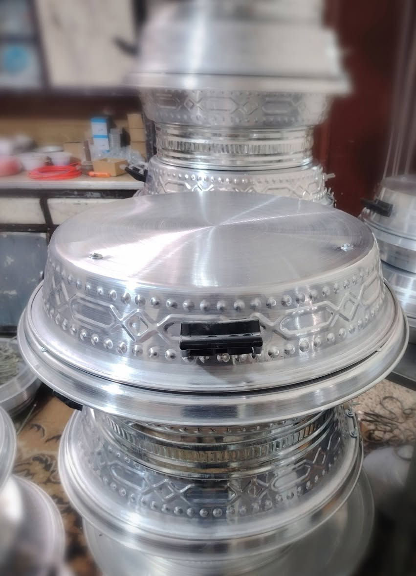 تنور النقشة السوري من معمل⚡ البرق⚡ للتناير⚡ الكهربائية ⚡الحجم الكبير الشبح قياس  55 cm 📏
 وزنو 3 كيلوات  دبل هيتر
 الهيترات تركي شرط☑️
ضمان لمدة شهر كامل للهيترات ☑️
السعر 30 الف
 وتوصيل مجاني 🚛 لجميع المحافظات العراقية 🇮🇶
ملاحضة (الواير ما يشغل تنور )
الرجاء عدم تشغيل تنور وهو فارغ لان هذا دبل هيتر ما تحتاج يحما مثل تنور عادي الخبز عليه مباشرة
واتساب 📞 ***********
واتساب 📞 ***********
