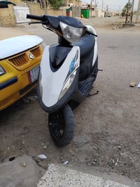 ماكس عدلة • كهربائيات • أوراق الشراي