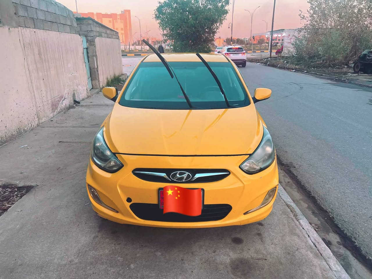 اكسنت موديل 2012 سياره نضيفه بدون ضرر 
مكينه 16 دوش كوري كير AT غرمات وهيئه صفر رقم نينوي سياره بسمي كابون بانزين للستفسار اتصال ***********
*********** 
مكاني موصل حي المزارع الثالثه
