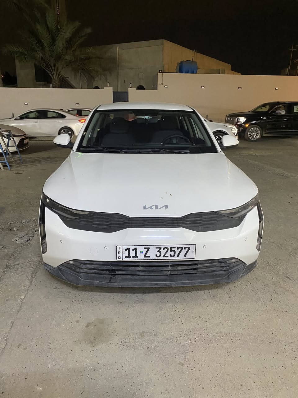 كي ثري K3 ٢٠٢٤ سيارة رقم بغداد خليجي بيها رصعات كما موضوح بالصورة ماشية ٤٠ الف كيلو  للاستفسار الاتصال على *********** او مراسلة الصفحة
