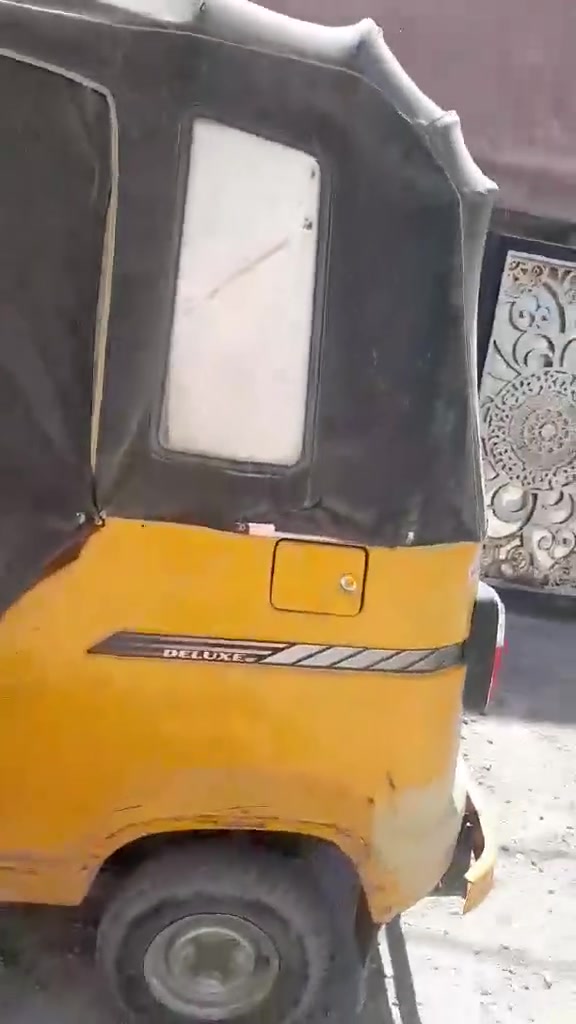 السلام عليكم
تكتك موديل 20 نضيفة كبل للشارع  بغداد. شهداء البياع.   قفل 5 مليون


**إذا كنت صاحب هذا الإعلان وتريد حذفه لأي سبب، رجاءا أرسل رسالة إلى الدعم الفني**