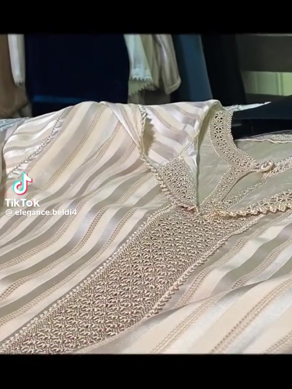 ثوب المسلول بالوان رائعة جلابة بقميص التوصيل لجميع المدن 0721878513


**إذا كنت صاحب هذا الإعلان وتريد حذفه لأي سبب، رجاءا أرسل رسالة إلى الدعم الفني**