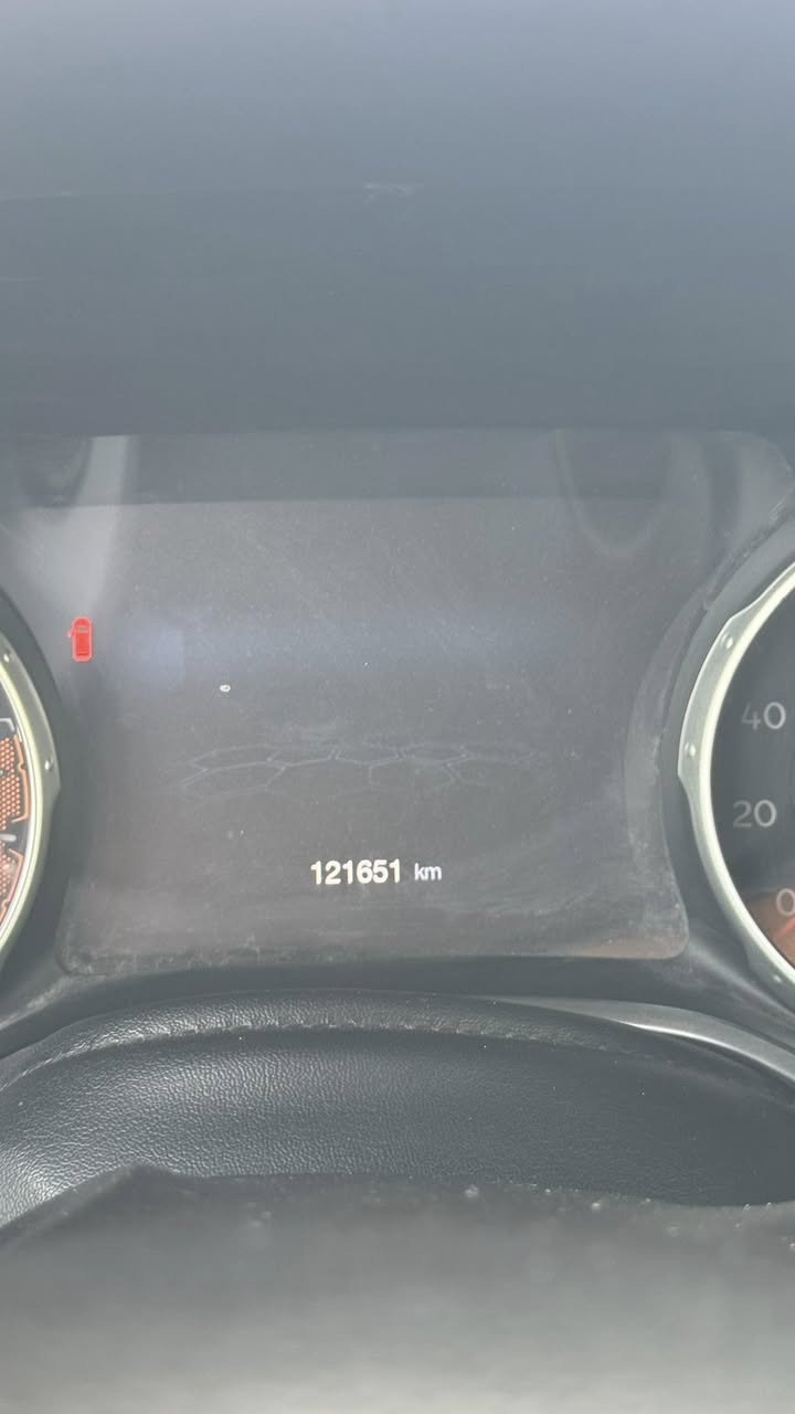 سلام عليكم جيب كومبارس 2018 فول مواصفات بانوراما وبصمه سياره وارد ماشيه 120 الف رقم بصره جديد باسمي تحويل ثاني يوم بيها مدكر وبنيد فقط سياره حلوه ونضيفه السعر 140 وبي مجال العنوان البصره الزبير ***********
