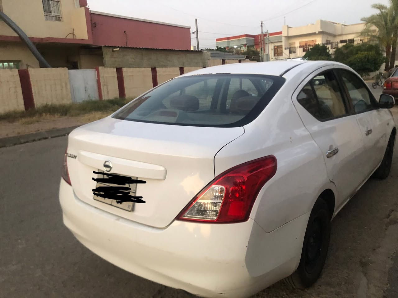 سني 2014
4 جوم كهرباء

ضرر قطعتين بونيد و جاملغ 

بدون قطرة دواخل

دفتر بانزين بيها

السعر 80 وبيها مجال بسيط 

للتواصل : ***********
