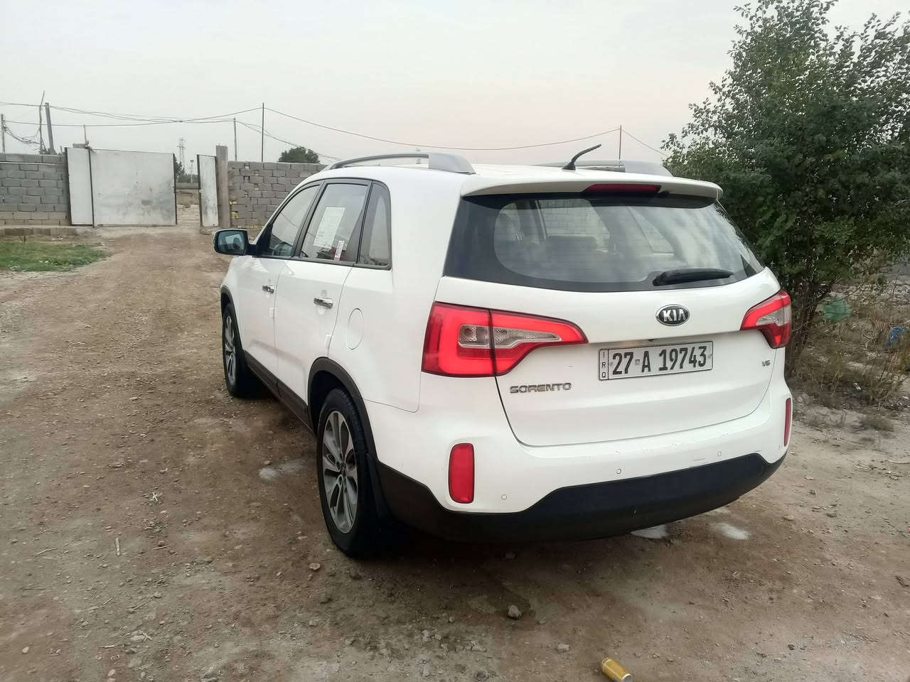 السلام عليكم للبيع سورنتو موديل 15خليجيه مكفوله بسمي مكينه 6بصمه 7راكب تبريد 3قطع حاجب وبعد بيه هواي مواصفات السياره جاهزه مكينه كير تبريد حداديه رقم دولي مكانه ناصرية سعر دفترين 200وبيه مجال ***********
