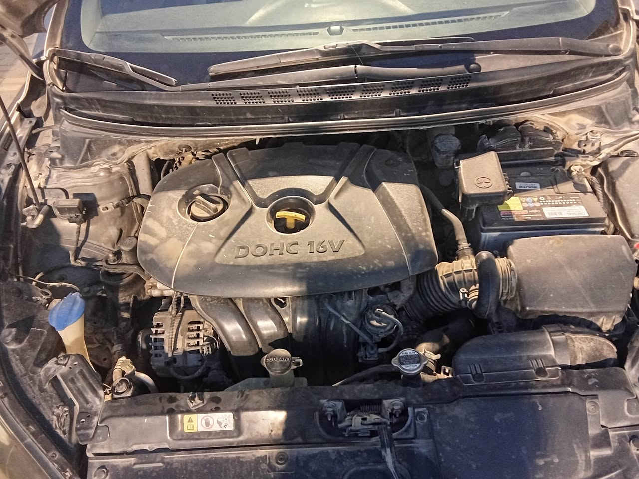 السلام عليكم النترا وارد امريكي موديل 2016 
رقم بغداد تحويل ثاني يوم كامله هزه وكلشي فقط تحويل ملكيه 
كير مكينه خير من الله تبريد تدفئه  محرك 1800 
السياره ميدل بيه قبق جنطه و دعاميه خلفيه فقط الباقي ليبل واحد بيه طخطخات صبغ اني ابيع احزام حته اخلص من الدوخه سوناره موجود اكفلك لغود شواصي تكم وحوض مابيهن دكه ابره سياره خير من الله ترايه وين متريد سعرها 105 وبيه مجال بسيط مكاني بغداد الدوره رقم الهاتف ***********
