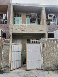 دار للبيع مرتب مساحه 75متر طابو ملك صرف سكني   طابق ونص يحتوي  على غرف...