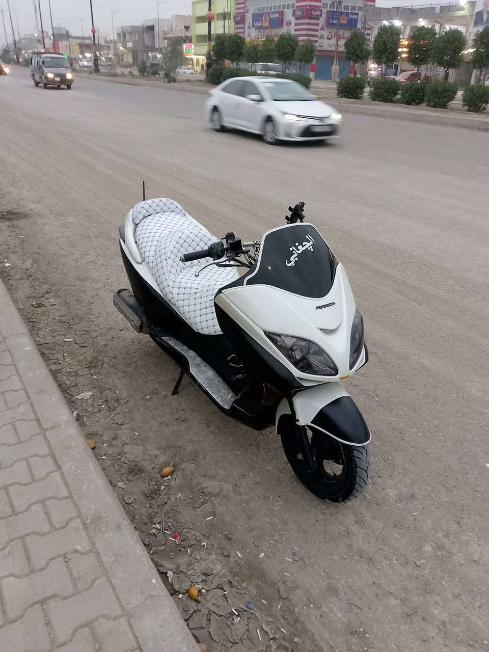 فورزه للبيع 08عميه مكاني ديالى بعقوبه السعر 900 للاستفسار الاتصال *********** الشراي بي خير ويدلل
