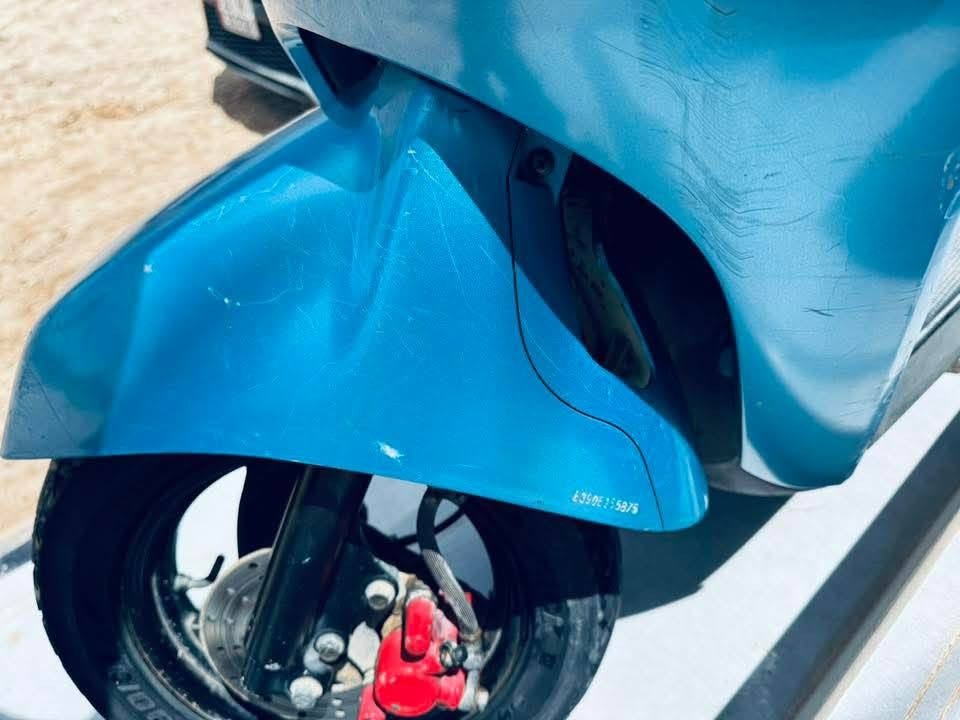 بوليس درجة حلوة ونضيفة مختمة كلها كهربيات  كلها شغالة سعر ٦٧٥ ***********
