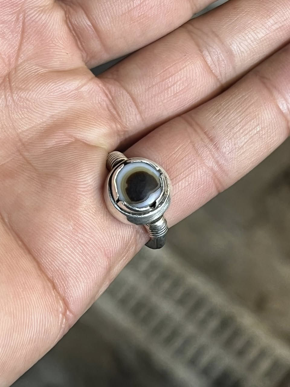 الميرزا جواد آغا الملکي التبریزي "ره" : يجب على الإنسان أن يسعي لتطهير قلبه أكثر من سائر الأمور ، لأن القلب هو مكان الله‼️ و تطهير القلب قد يكون بالتوبة النصوح لأن الباطن لايطهر إلا بالتوبة ...

 اسرار الصلاة ، ص٤٩
جزع يماني طبقات صياغه يدويه 
بغداد م الصدر 
***********
