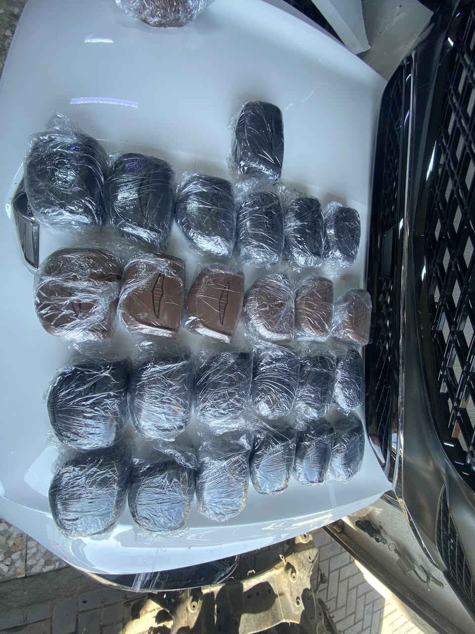 يتوفر دعاميات  جينيسيس بجميع فئاتها 
‏G70..G80..G90..GV70..GV80
ويتوفر جميع قطع غيار الجينيسيس وجميع الموديلات والفئات
العنوان الطالبية قرب مستشفى مارينا
حسين الركابي / ***********
