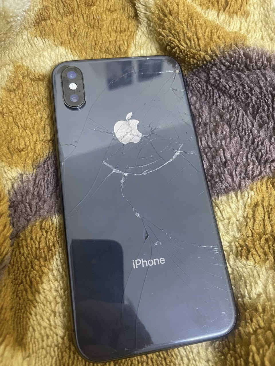 آيفون x عادي ذاكرة 64 فيس ايدي شغال مبدل شاشة نوعية زينة و بطارية و الضهر بي فطور للبيع بأعلى سعر أو مراوس شعندك نزل مكاني بغداد الشعب


**إذا كنت صاحب هذا الإعلان وتريد حذفه لأي سبب، رجاءا أرسل رسالة إلى الدعم الفني**