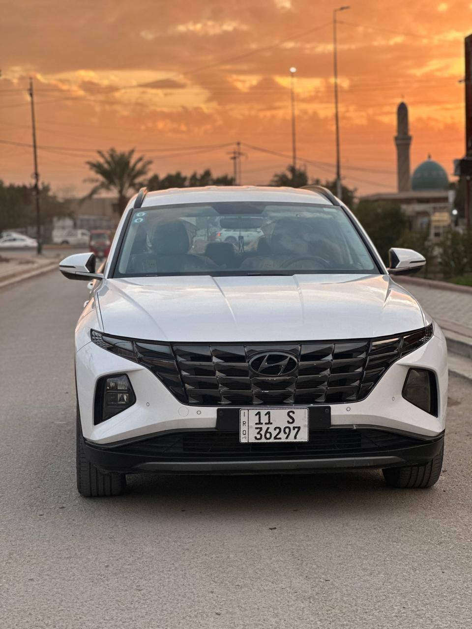 السلام عليكم
توسان موديل 2024 وارد خليجي سياره فول ما عدا الفتحه سياره ماشيه ٦٧ الف سياره مفتوح بيها راجز بيها مكانين او ثلاث بارد بسيط سياره بدون صبغ
المواصفات
١ شاشه 
٢ بصمة
٣ كامره دواره
٤ تبريد خلفي وامامي
٥ حساس أمامي وخلفي
٦ عدسات متحركه
٧ مرايات شفط
٨ اشاره بلمري
٩ ترحيب
١٠ هند بريك دكمه
١١ اوتوهول توقف ذاتي 
١٢ رادار
١٣ ثلاث انضمه قياده ايكو سبورت نورمن
١٤ شحن واير ليس 
١٥ رادار 
وبعد بيها هواي موصفات السعر 208 ورقه للأتصال على الهاتف *********** بغداد, العراق
