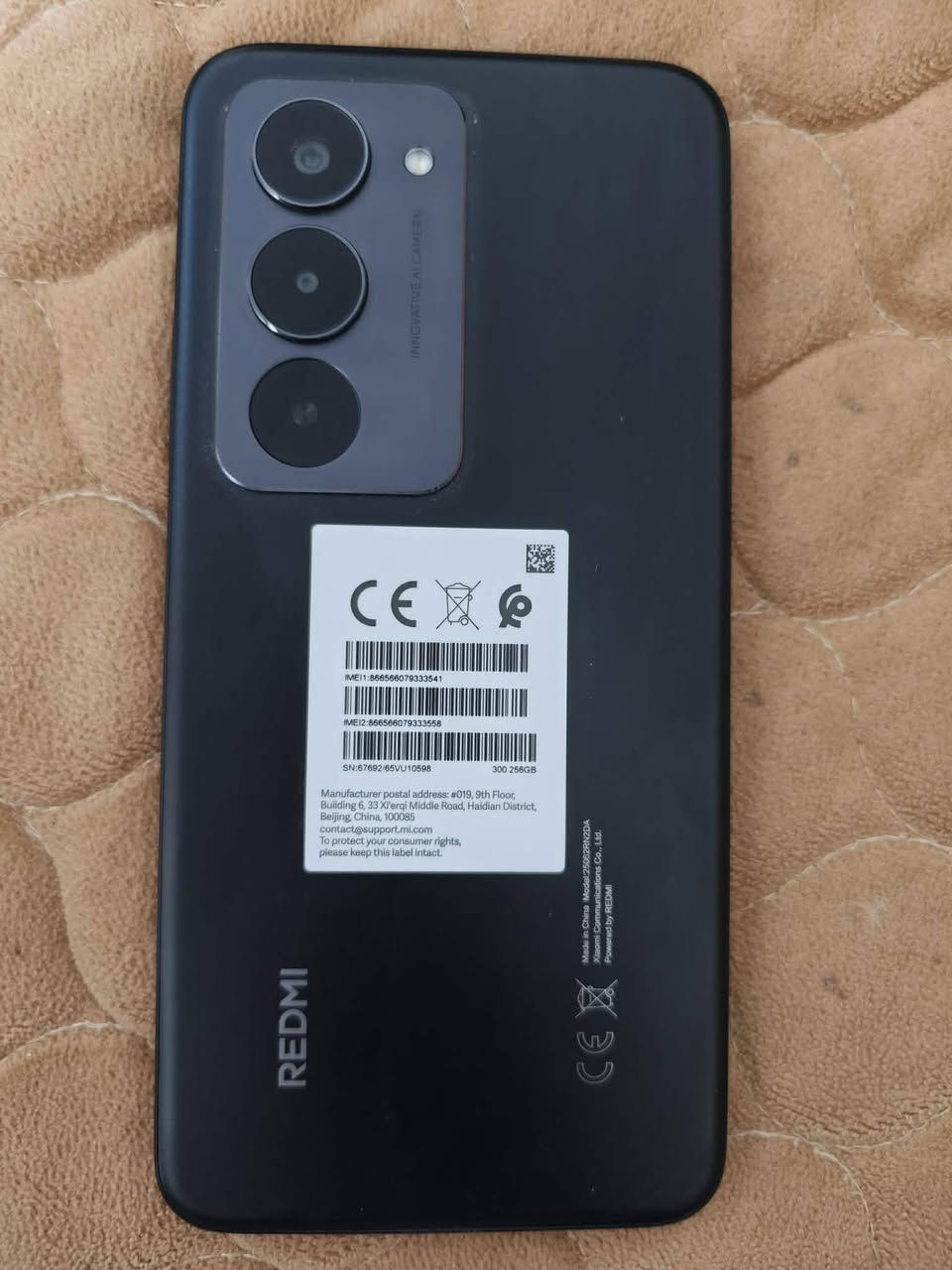 ريدمي 15لبيع مستعمل يومين فقط ذاكره 256لعشوائيه 16بطاريه7000السعر خاص ***********بيه واتساب بابا جبله حي عرار
