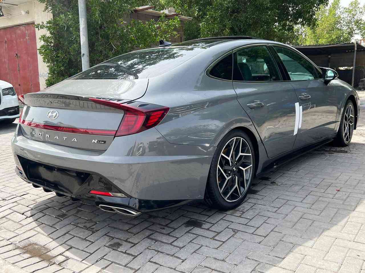 سوناتا ان لاين مويدل ٢٠٢٢
*********** البصرة, العراق
