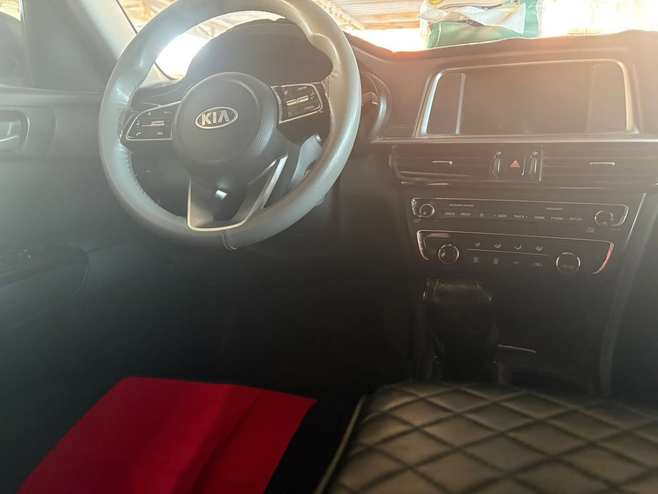 مكلف بلنشر اوبتما وارد امريكي موديل ٢٠٢٠ضررها قطعتين چاملغ وبنيد بدون دواخل الانبار هيت اي استفسار على هذا الرقم
***********
