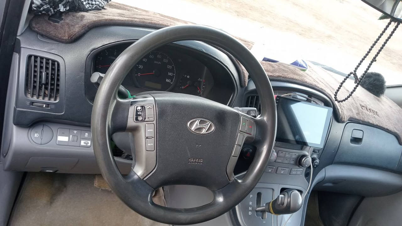 السلام عليكم استاركس مديل2013معلاية 2017سيارة مكفولة كفالة عامة مكينة 12لا تنقيص ولا تبخير سيارة حلوة وجديدة كلش السعر 185وبيها مجال رقم ***********بي وتساب
