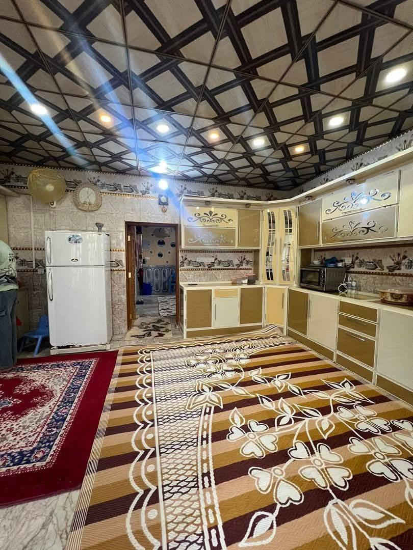 للإيجـار الســعر 400 الف المساحة 200 متر طابقين قرب مدرسة أبو صخير
#_دار_طابــو_صــرف__المــوقع_حـي_المطـاط
#__يحتــوي_علـى_4_غــرف_نـــوم
#_شـارع_السايلــو_قــرب_مــدرسة_الجــوهـرة
#للإســتفسار_المراســله_خــاص_أو_الأتصـــال
#ـــــــ***********____***********
