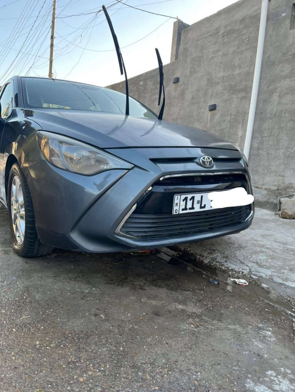 للبيع – تويوتا يارس 2018 وارد أمريكي رقم بغداد

سنوية جديدة ال٢٠٣٠

بأسمي تحويل مباشر

أو وكالة

🔹 المواصفات:

الموديل: تويوتا يارس Yaris

سنة الصنع: 2018

وارد: أمريكي

رقم اللوحة: بغداد 

اللون الخارجي:رصاصي طوخ

المحرك: 1500cc اقتصادي يعمل على البانزين العادي بدون دوانز 

ناقل الحركة: أوتوماتيك – 6 سرعات

عادي+ اوتماتيك+سبورت

دخول بصمة+تشغيل بصمة +صندوق بصمة 

العداد: ,100k✅

تشغيل بصمة ✅

شاشة وسطية + كاميرا خلفية ✅

مكيف بارد جداً ❄️

رادار مانع تصادم أمامي ✅

نظام قفل سرعة (كروز كنترول) ✅

موقع السيارة بغداد الدورة

السعر ↓

94$ وبيها مجال للطيبين 

***********

السيارة ضربتها موضحة بلصورة وهنا بغداد بيها بلدعامية طارت عليه حديدة وكعت منها قطعه زغيرة 
وبيها بداية رواجز بلتشغيل تريد اصلحها اني تريد انت تصلحها
