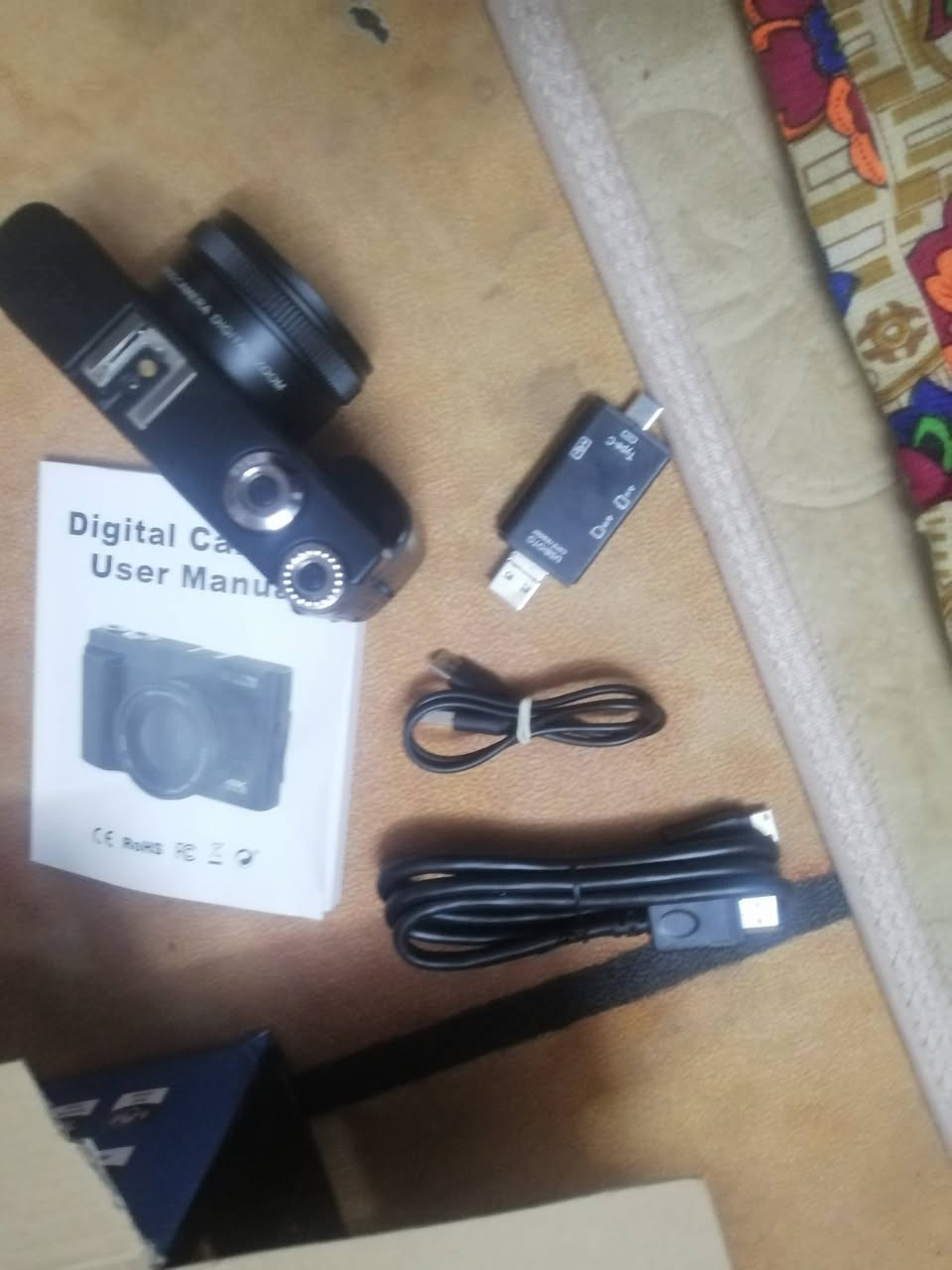 إسلام عليكم كاميرا CMOS مع كامل الملحقات كلشي بيه افلاش تشتغل رام مو فلم كلشي ما بيه + سلفي تصوير k4 السعر 110 وبيه مجال الاستفسار خاص.


**إذا كنت صاحب هذا الإعلان وتريد حذفه لأي سبب، رجاءا أرسل رسالة إلى الدعم الفني**