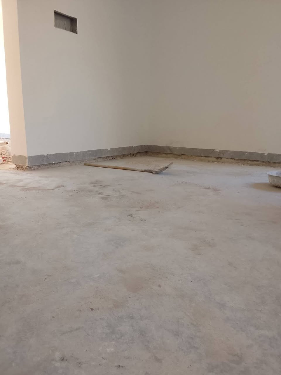 ***********📞سلام عليكم  /  يوجد كادر عمل جاهز /  تصعيد مواد /  تنضيف بيوت /  تفليش /  تكشيط /  دفن نهري /  شقلنه ليل ونهار /  ومعداتنه جاهزه  ومالك دخل بكلشي تأخذ شقل جاهز مني سلمني شقل وتأخذ شقل جاهز / ماعليك بس تصال على رقم /// *********** وسياره تجيك للبيت
