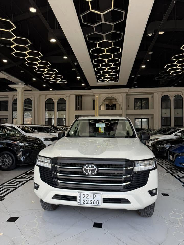 تويوتا لاندگروز موديل  2025
شركة جيهان مواسفات  GX
كفالة عامة  كولشي مابيهة سيارة
ماشي ٩٠٠٠ الف كيلو متر ضمان ٤سنوات
السعر رقم موبايل موجود 

***********📞 فقد واتسئاب
