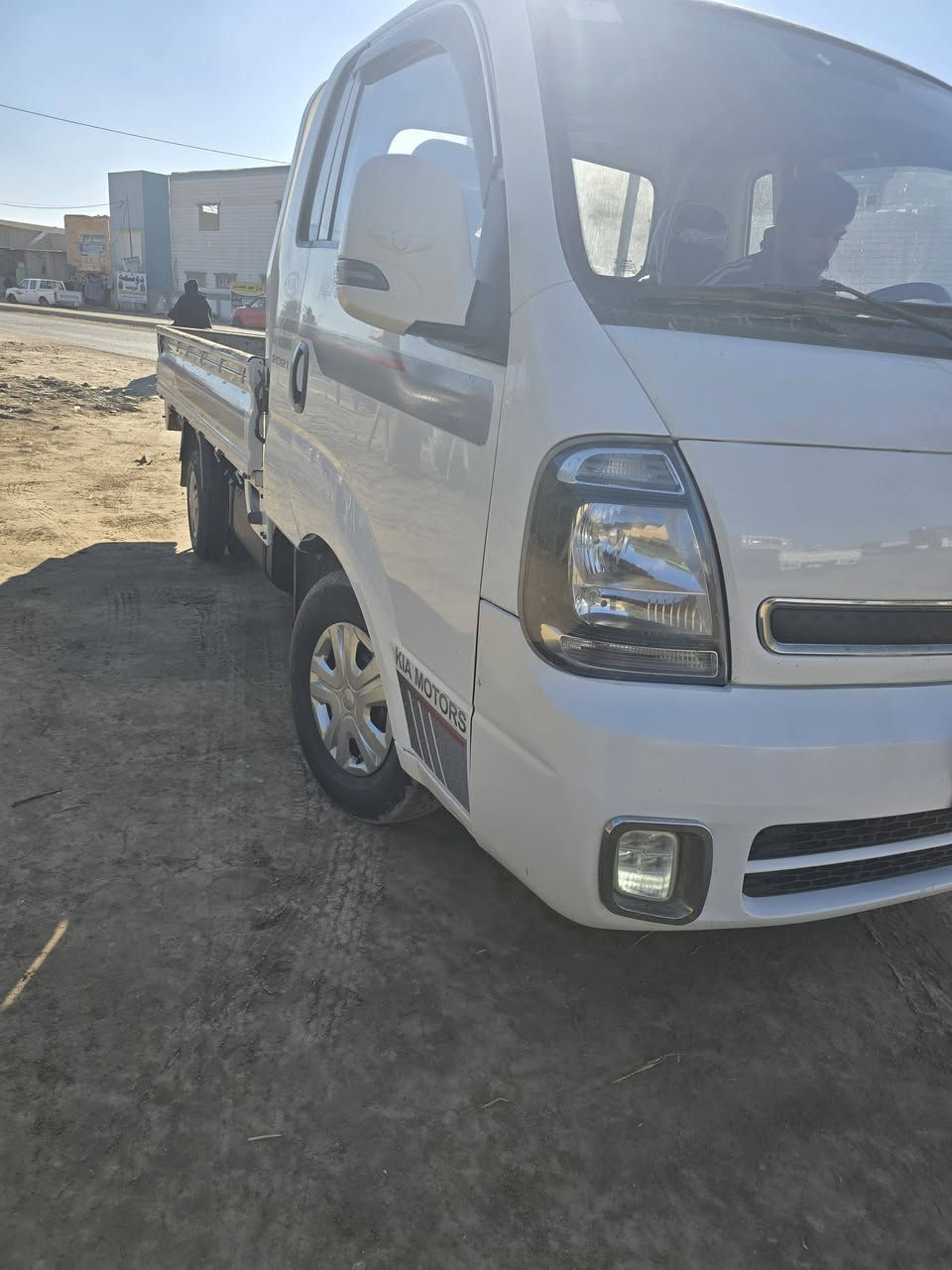 سلام عليكم خوان كيا البيع مفتوح موديل 2021 بيها بنيد مبدل ولباقي كفالة مكين وكير مكفول الرقم واصل السعر 130 وبية مجال  العنوان بابل الهاشمية التصال ***********
