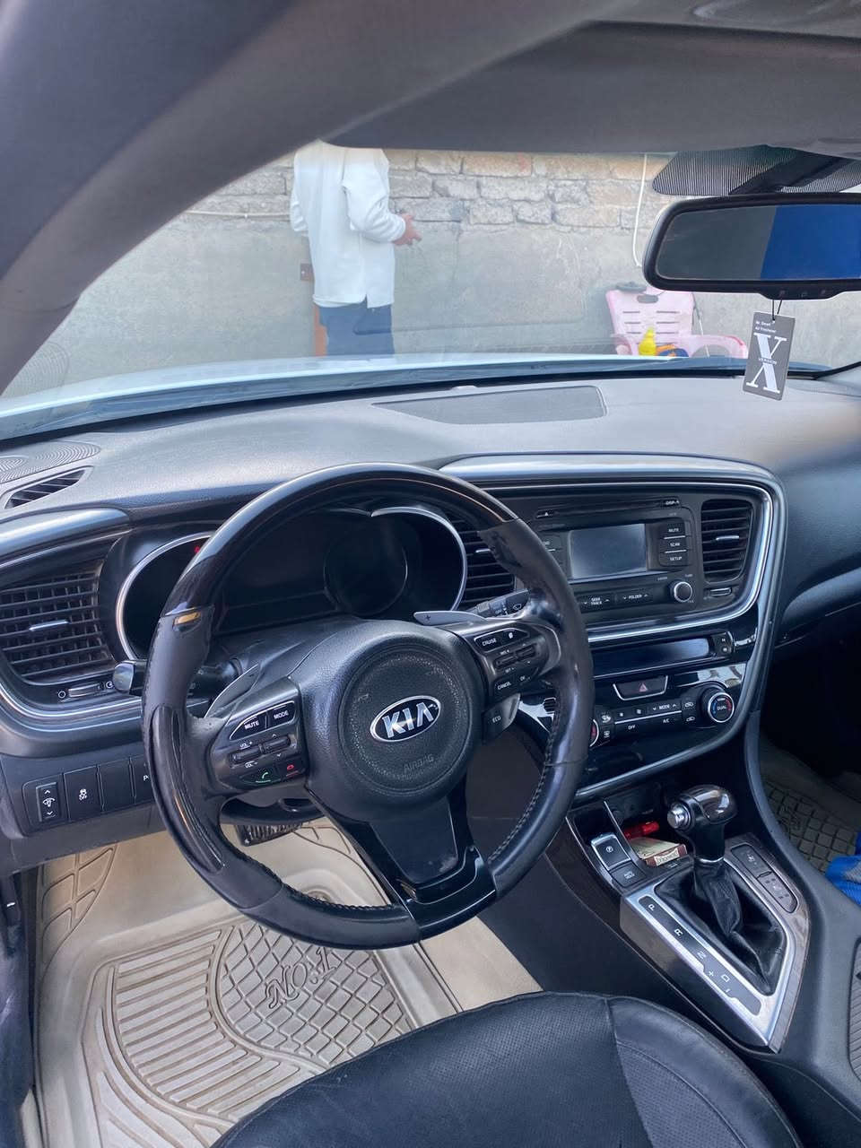 السلام عليكم
للبيع كيا اوبتيما 2014 شكل 15 (خليجي )

مكينة 2.4 دوش مكفول كير مكفول

🔴فول مواصفات( vip ) فول للاخير 

🔴السيارة كفالة عامة( من الضربة والصبغ و التبديل)

🔴 ماشية 194 الف كيلو متر 

🔴السيارة مال جناي نضيفة كلش 

🔴مكانهة بابل 

السعر : 155 💵
للاستفسار***********
