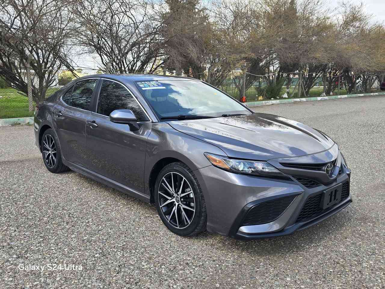 كامري وارد امريكي موديل 2024 SE 
باب تبديل بلادي و جاملغ خلفي كلير امريكا 
بدون دواخل بجم كبس 
يترقم اربيل 
مكانها كركوك / معرض ديار بكر 
سعر 195
***********  واتساب
