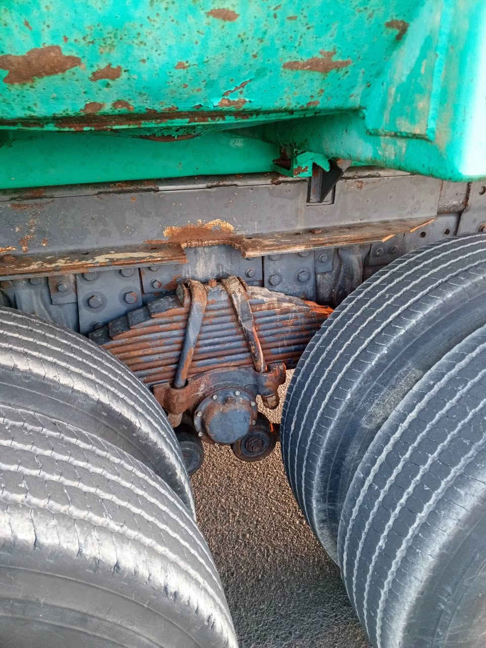 سكانيا قلاب موديل 88 محرك ١٢ ونص لاتنقيص ولا بخار كير 5ب5 مجموعه كتر شاصي مكفول تخم تاير سنويه منتهيه ..رقم بصره . سعر ١٥٠ ورقه وبيها مجال للطيبين.. للاستفسار الاتصال على الرقم 
*********** متواجد واتساب
مكان السياره البصره.. ام قصر
