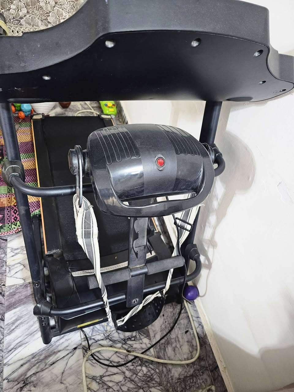 جهاز ركض وجهاز معدة للبيع
ملاحظة: جهاز الركض يعمل ولكن فيه عطل بسيط في الكارت 
للاستفسار ***********
مكان الاعظمية بغداد
