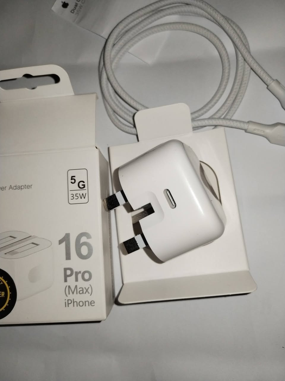 شاحنه ايفون اصلية وكالة ابل شحن سريع جدا 35واط معا شاحن لاسلكي ماك سيف 
سعرهم 15الف معا التوصيل نهايتة


**إذا كنت صاحب هذا الإعلان وتريد حذفه لأي سبب، رجاءا أرسل رسالة إلى الدعم الفني**